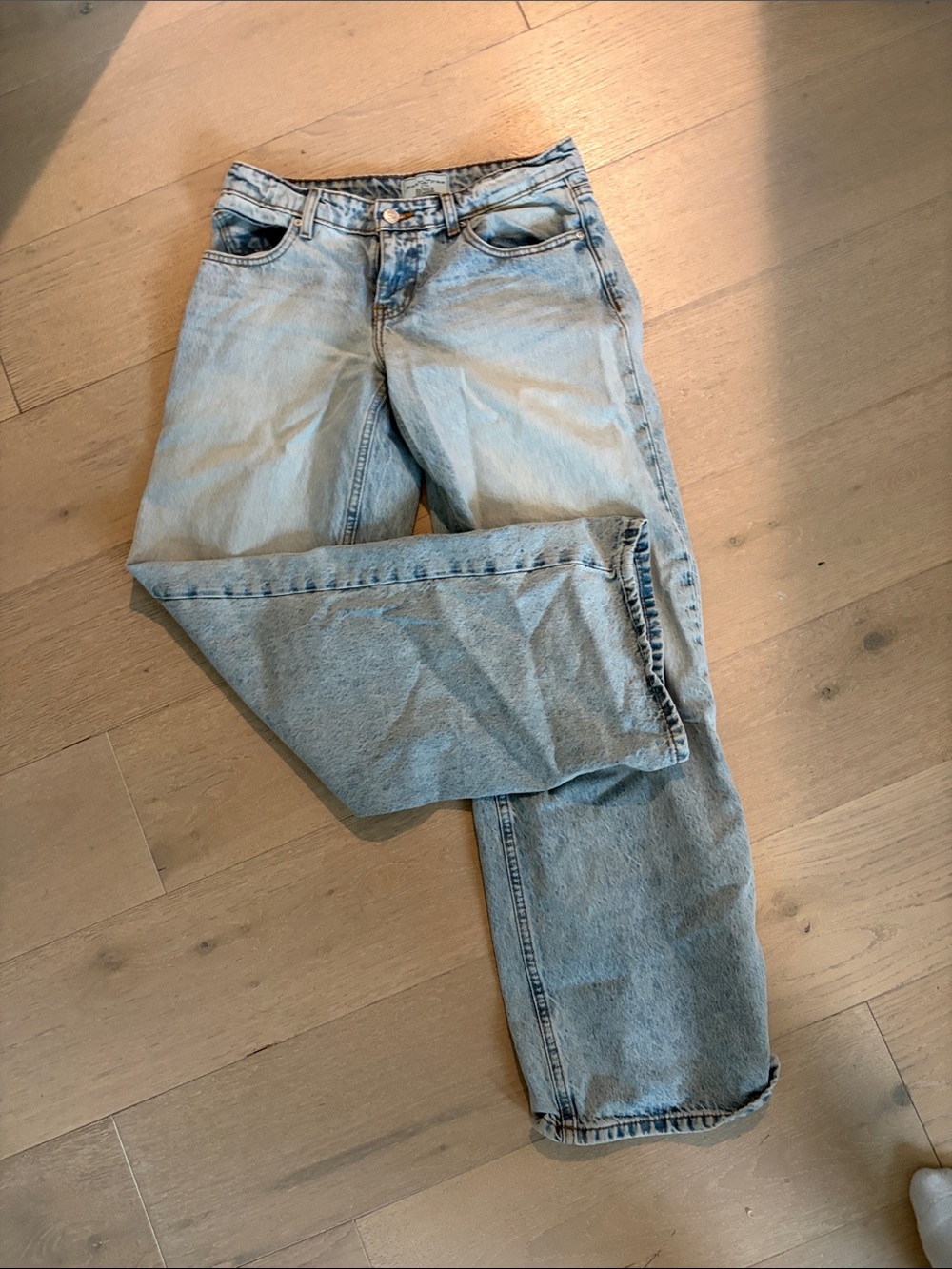 REVICE Light Blue Straight-Leg Jeans low rise